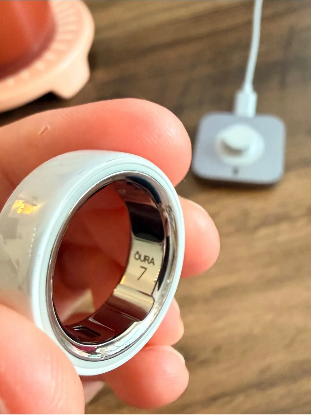 Oura Ring 4 Cloud Ceramic- Size 7